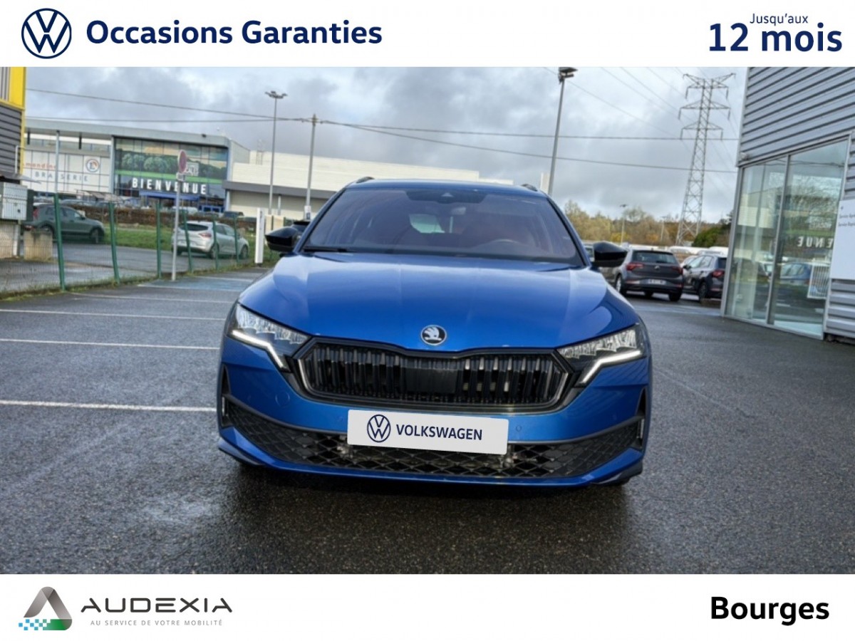 SKODA OCTAVIA COMBI à Bourges