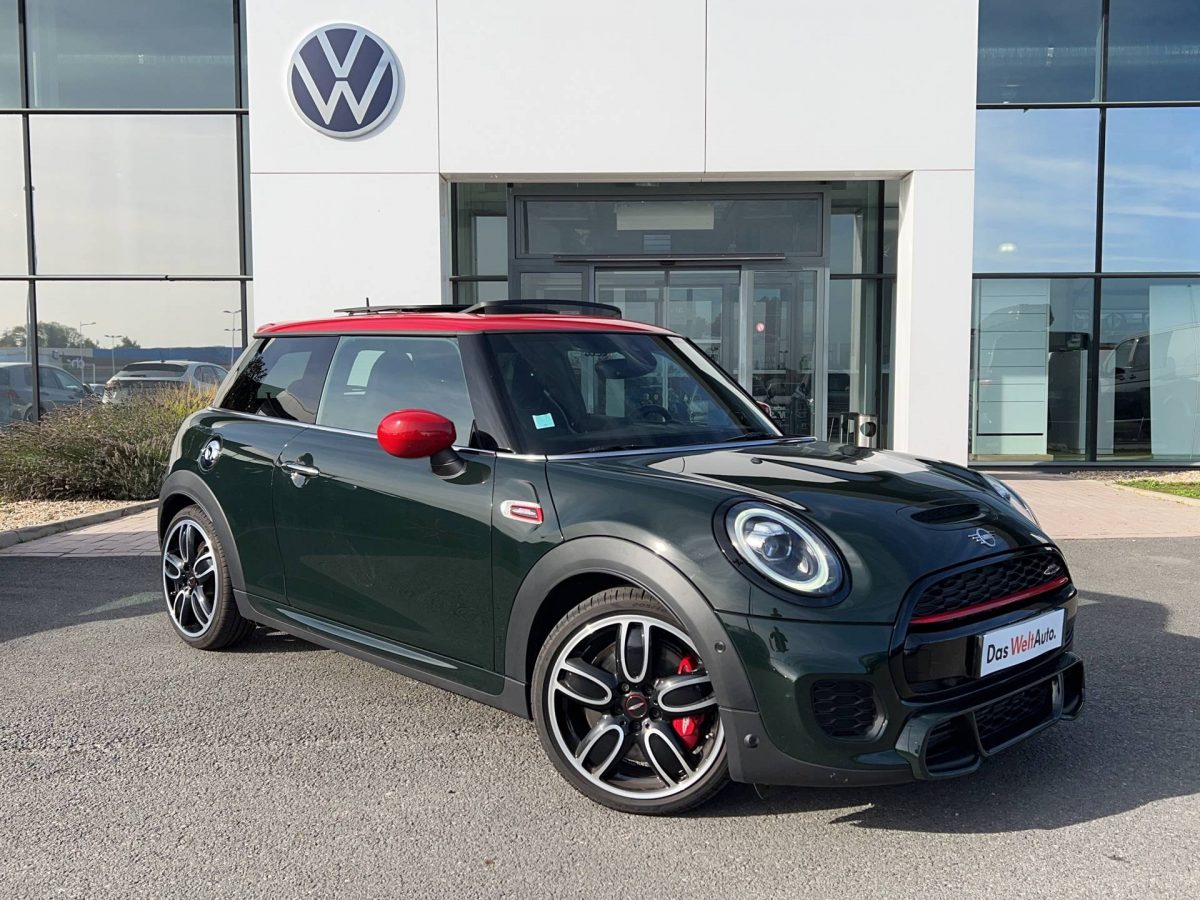 MINI MINI F56 LCI à Bourges