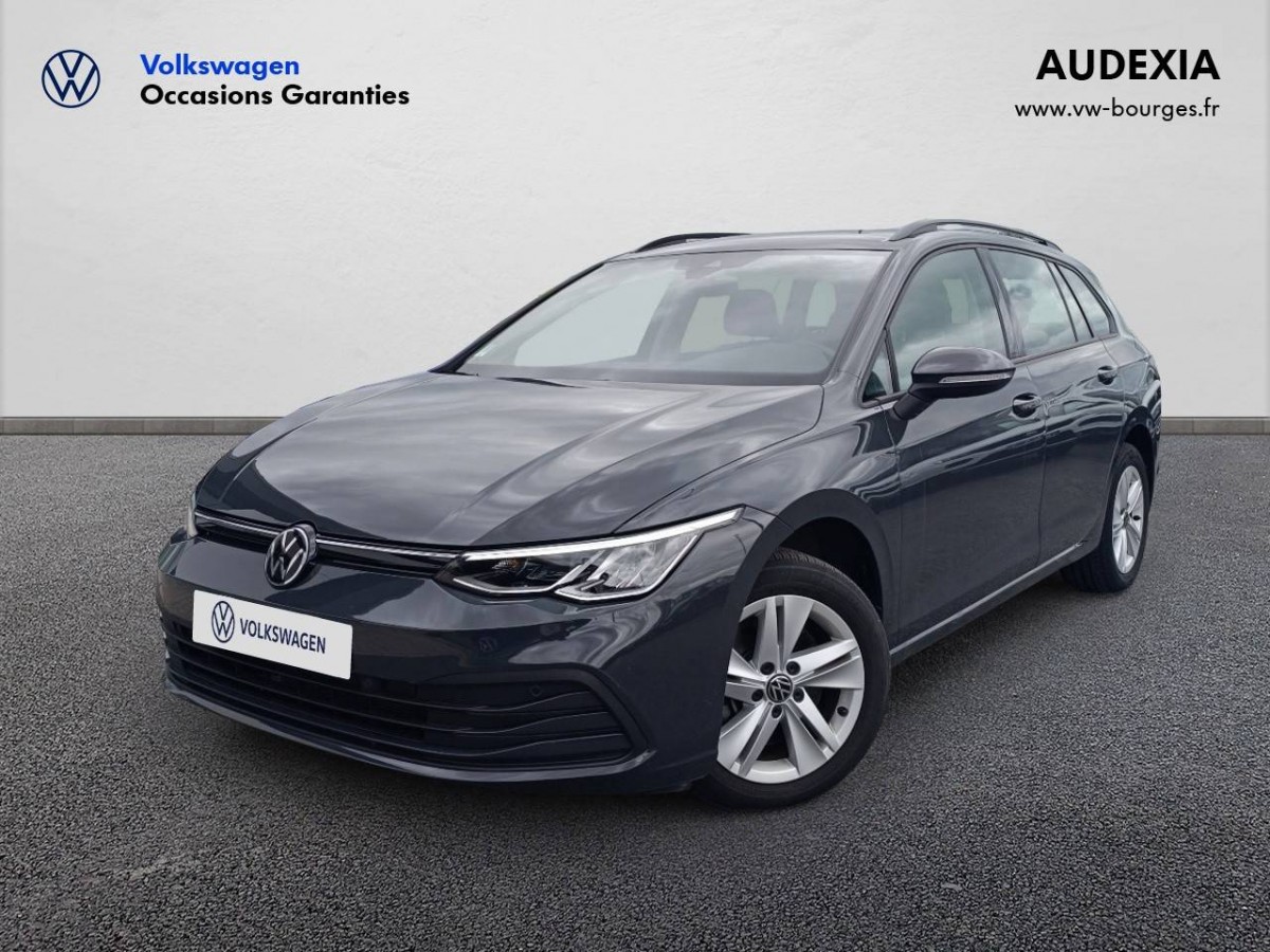 VOLKSWAGEN GOLF SW à Nevers
