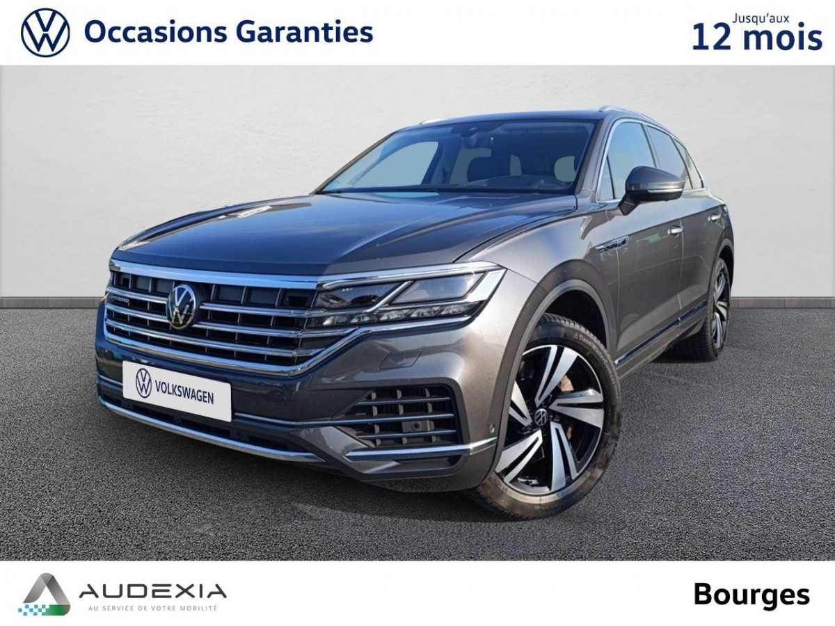 VOLKSWAGEN TOUAREG à Paris