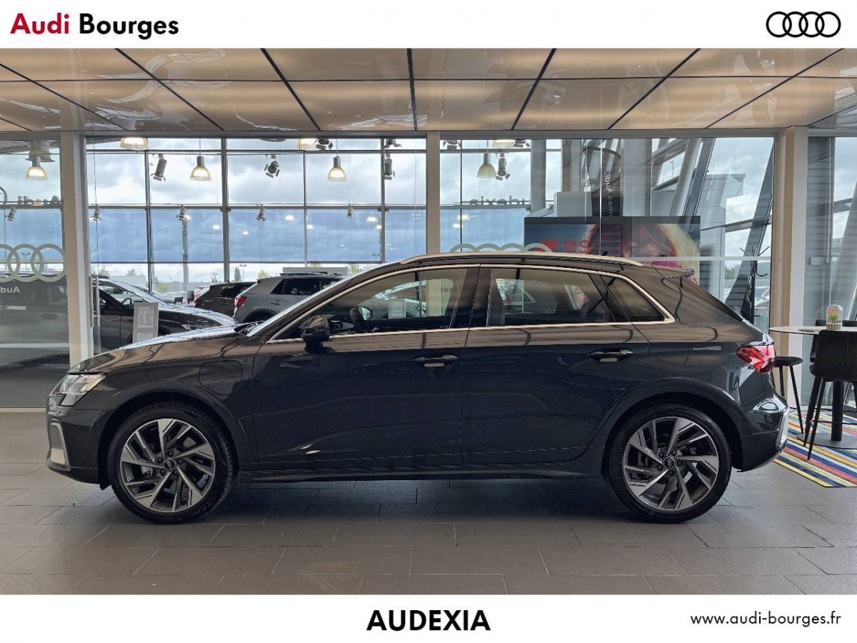 AUDI A3 ALLSTREET à Bourges